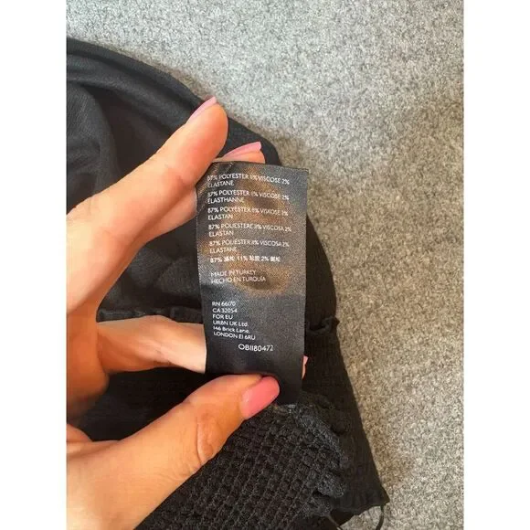 Free People Halter Top Women XL Black Feminine Delicate Summer Low Back Tank - Picture 5 of 8